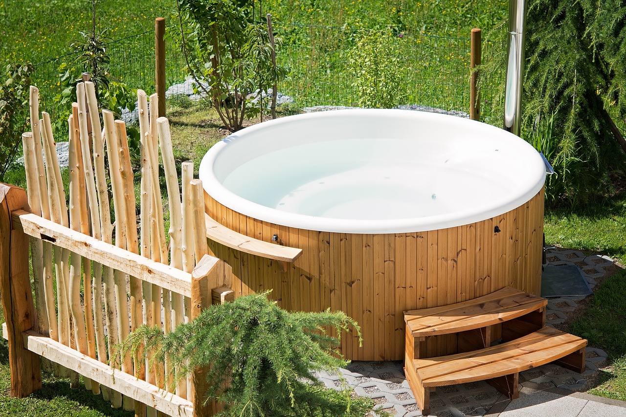 Whirlpool aus Holz